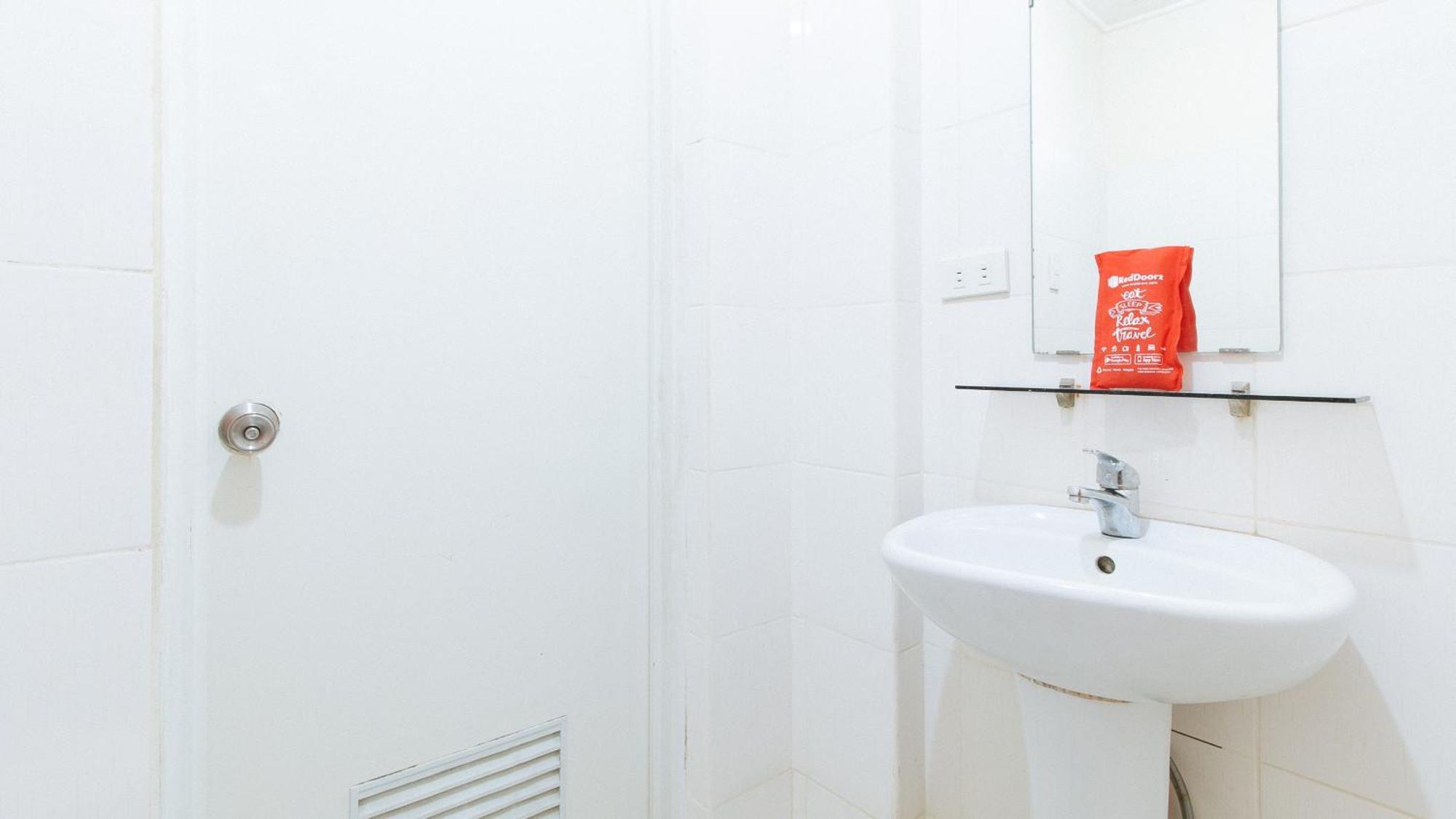 Reddoorz Near Pasay Taft Exterior foto