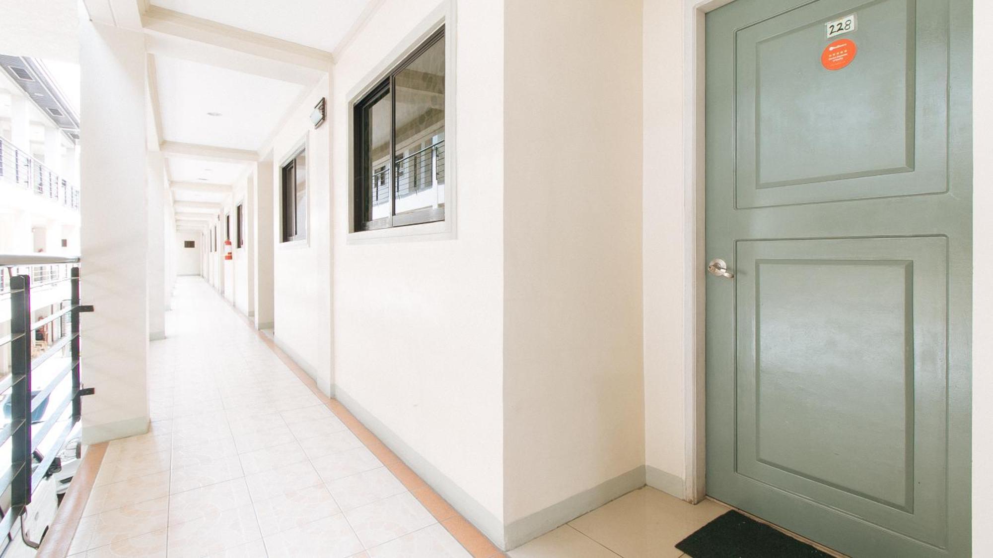 Reddoorz Near Pasay Taft Exterior foto
